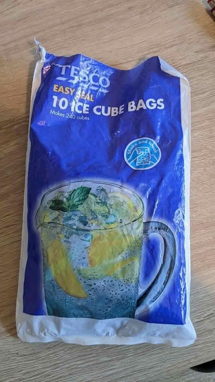 Photo of free Ice cube bags (west side of Horsham RH12) #1