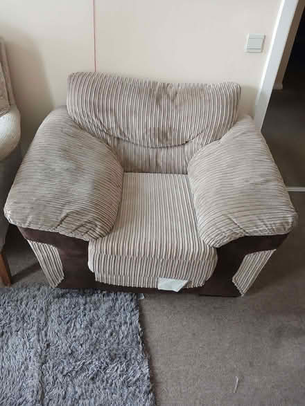 Photo of free 2 piece sofa and matching chair (Shepherds Bush W14) #2