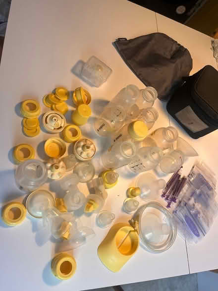 Photo of free Medela Swing breastpump (Frome centre BA11) #4