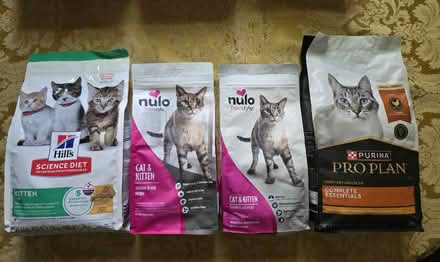 Photo of free Cat &/or Kitten Food - Dry (West 7th) #1