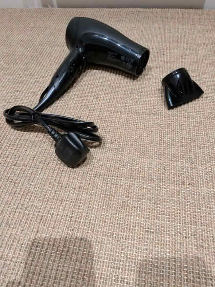 Photo of free Hair dryer (Finsbury park) #1
