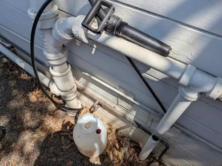 Photo of free Glue sprayer for landscaping (Sunnyvale near Sprouts) #2