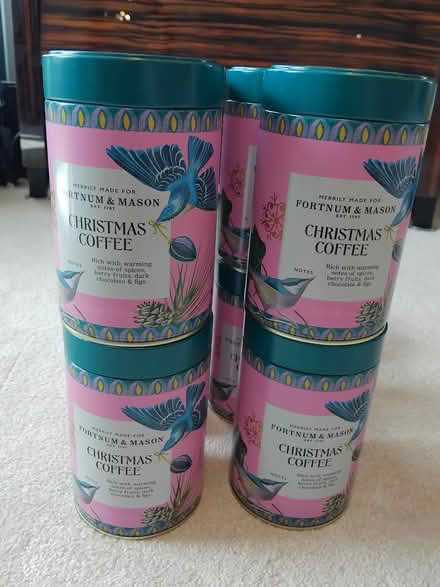 Photo of free Fortnum & Mason tins x 8 (SW11 Battersea) #2