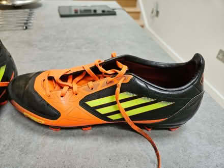 Photo of free Adidas f50 football boots size 9 with bootbag (Wandsworth Common SW11) #3