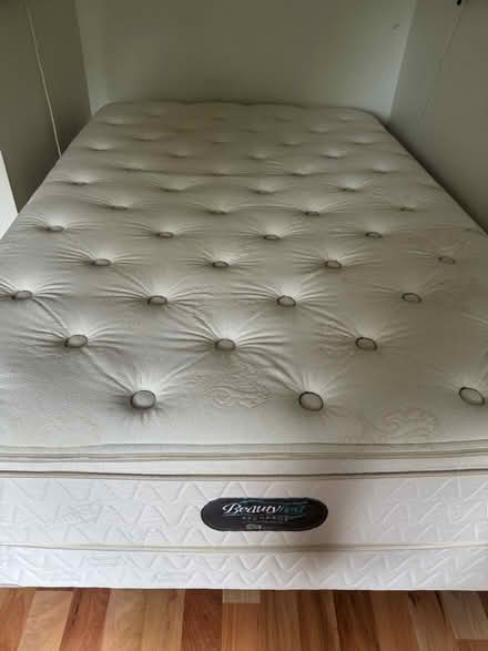 Photo of free Mattress (Springbrook Cres, Oakville) #1