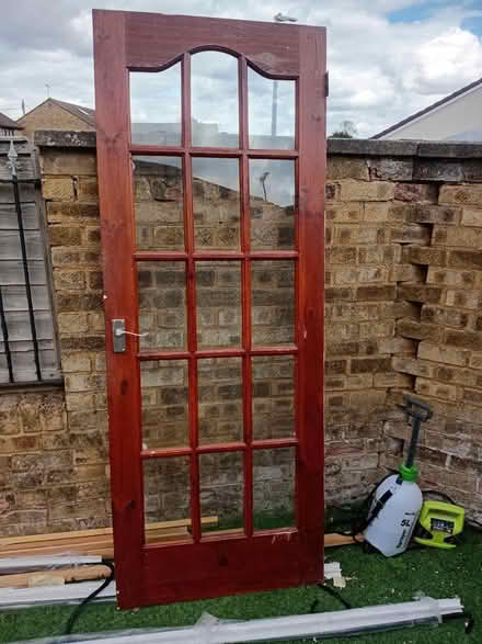 Photo of free 2 interior doors (LU3 upper Sundon) #1
