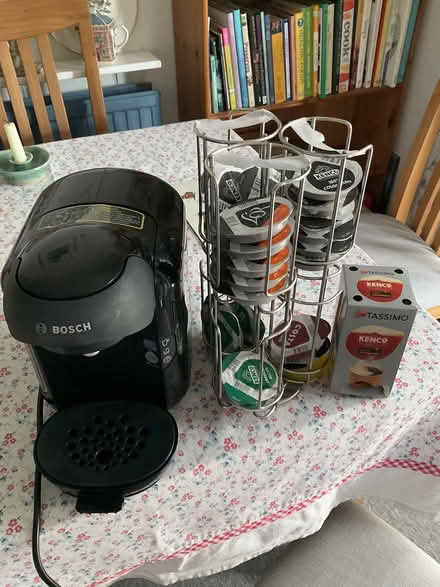 Photo of free Coffee machine and pods (Chapel-en-le-Frith SK23) #1