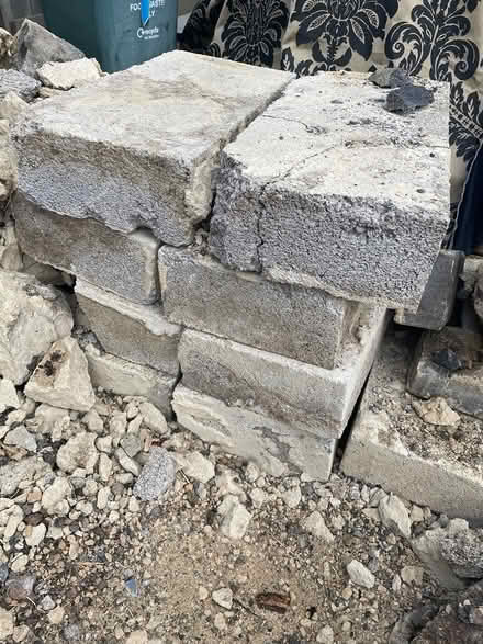 Photo of free Breeze blocks (SN3 coleview) #1
