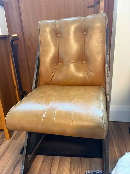Photo of free 6 dining chairs (Dublin 9) #1