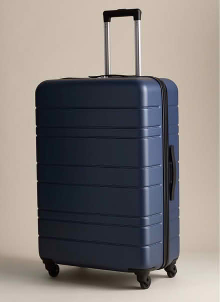 Photo of Suitcase (Radford NG7) #1