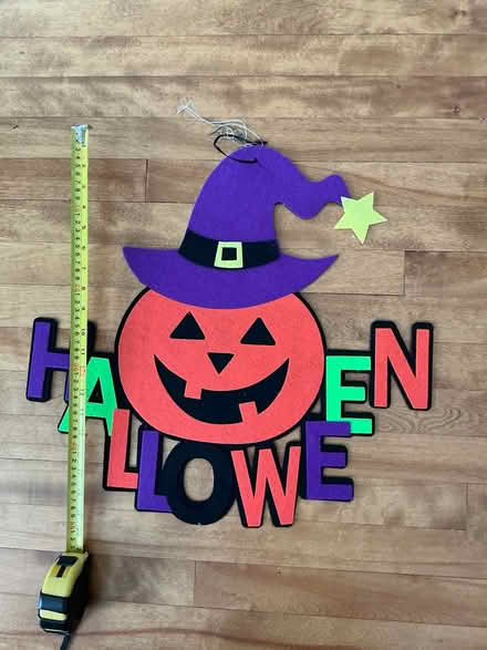 Photo of free Halloween door decoration (Vanier Pkwy and McArthur) #1