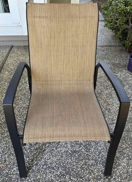 Photo of free 4 patio chairs (west Cupertino) #3