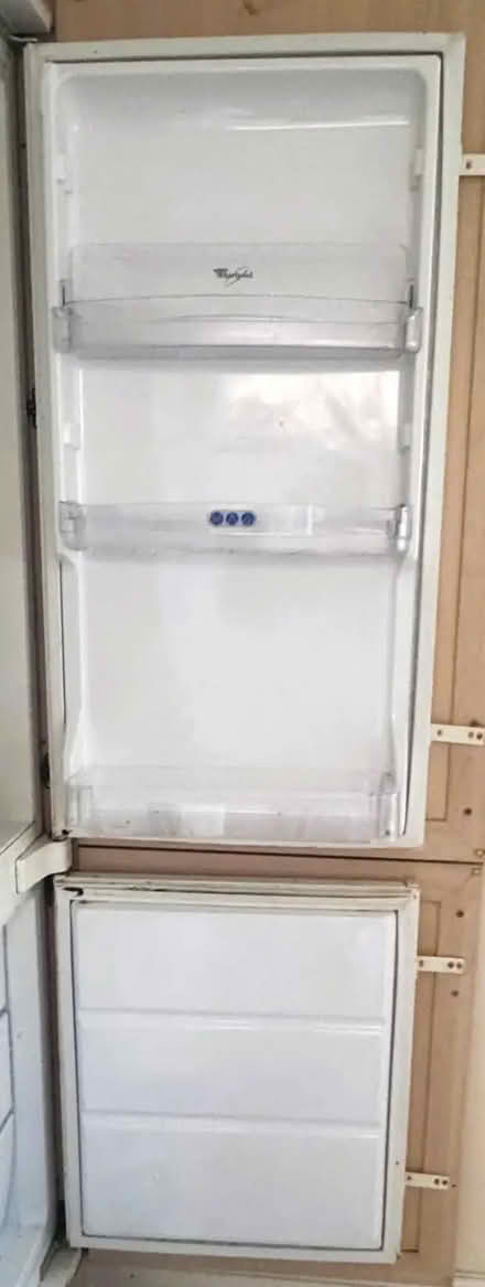 Photo of free Whirlpool integrated fridge freezer- all white (Hoddesdon EN11) #2