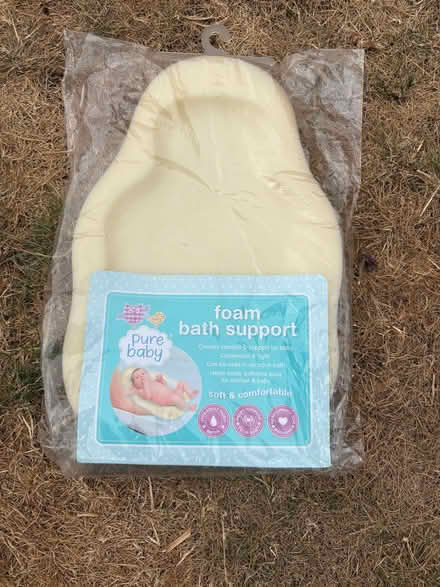 Photo of free Foam bath support for baby (North Bersted PO21) #1