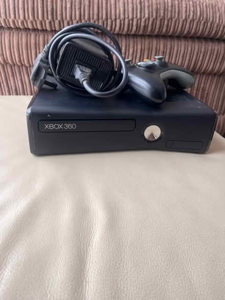 Photo of free Xbox 360 console (Littlehampton) #1
