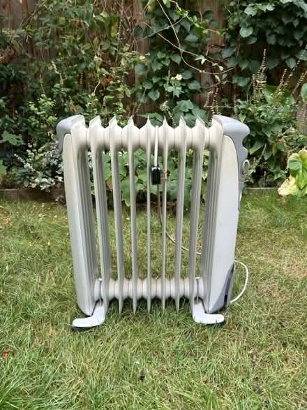 Photo of free Oil heater (Herne Hill, SE24) #1