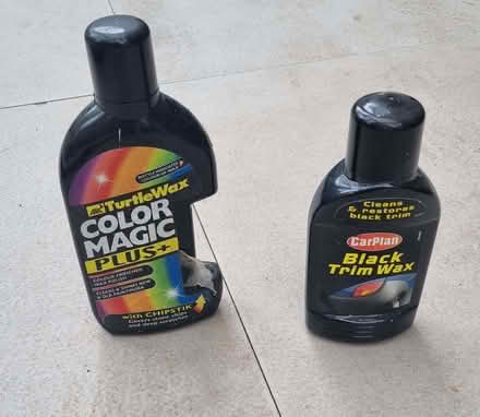 Photo of free Turtle wax for black vehicles (Whitehill GU35) #1