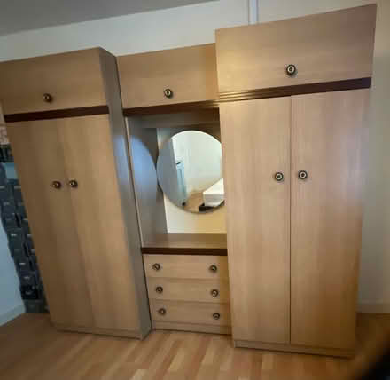Photo of free Bedroom suite (Glenrothes KY7) #1