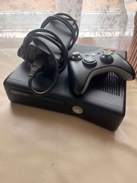 Photo of free Xbox 360 console (Littlehampton) #2