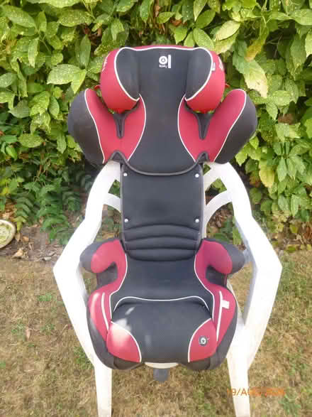 Photo of free Child's car seat (Petersfield GU31) #1