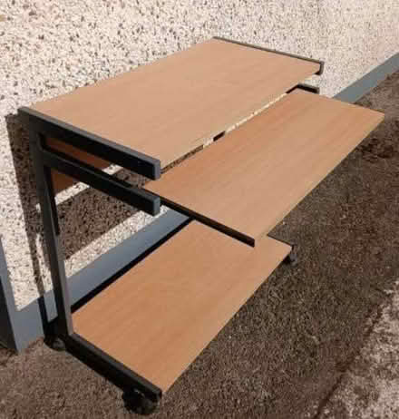 Photo of free Small computer desk & 2 Monitors (Gerrards Cross SL9) #1