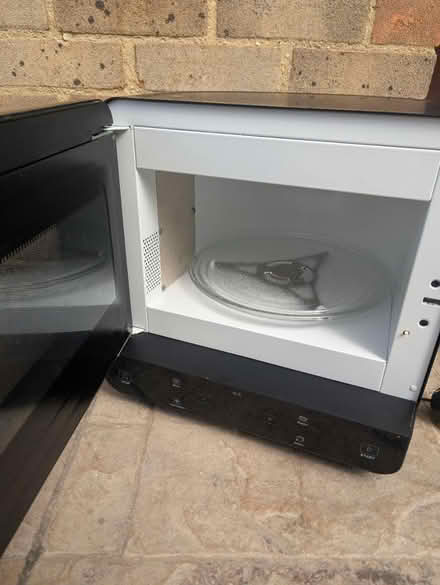 Photo of free Microwave (Aston OX18 2) #2
