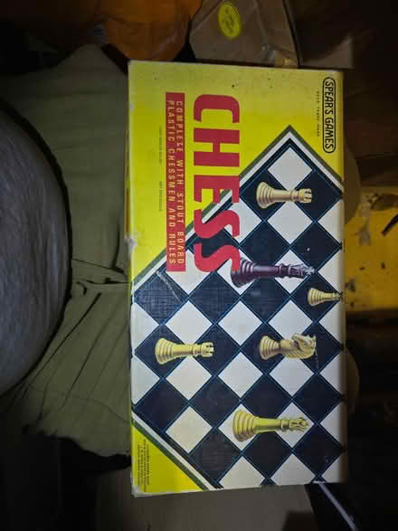 Photo of free chess set (Carshalton SM1) #1