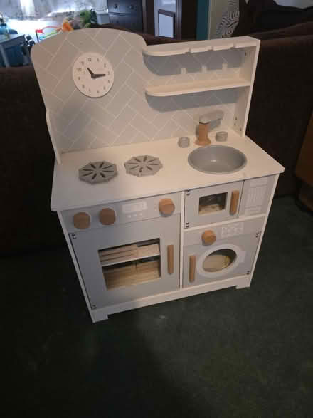 Photo of free Kids play kitchen (Shrewsbury SY3) #1