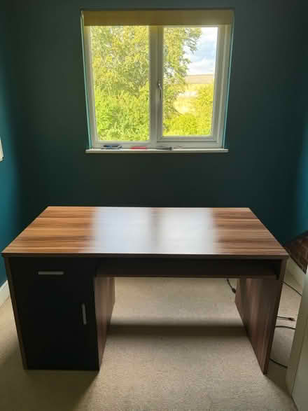 Photo of free Computer Desk (LS14 Seacroft) #2