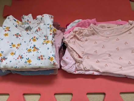 Photo of free Girls clothes 2 - 6 YO (Warley CM14) #1