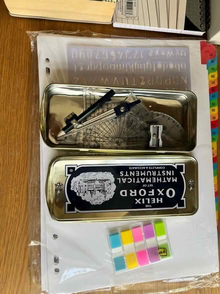 Photo of free Student stationery set (Hale GU9) #2