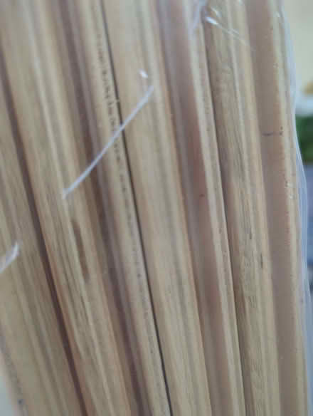 Photo of free pack of wooden planks - (Cutteslowe OX2) #2