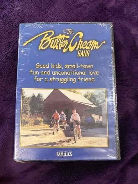 Photo of free DVD/Family (Oakwood Rd/Hospital Dr) #1