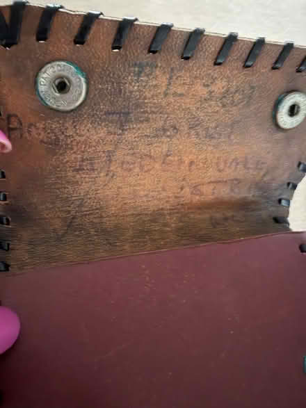 Photo of free 1960’s leather purse (Westbury BA13) #2
