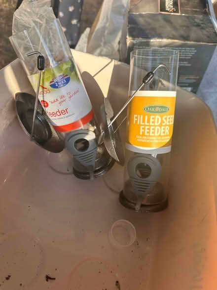 Photo of free Bird feeders (The) #1