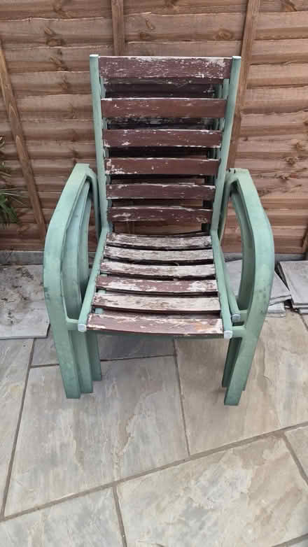 Photo of free Garden table and 4 chairs (Harrow HA7) #2