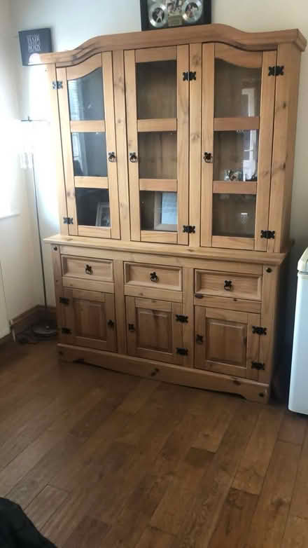 Photo of free Wooden cabinet (lodgemoor S10) #1