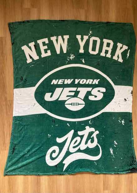 Photo of free New York Jets fleece (Wivenhoe CO7) #1