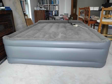 Photo of free Inflatable queensize bed (SW11 Battersea) #1