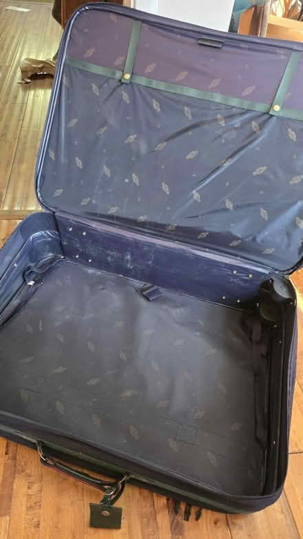 Photo of free Soft shell suitcase (Cutteslowe, Oxford OX2) #3