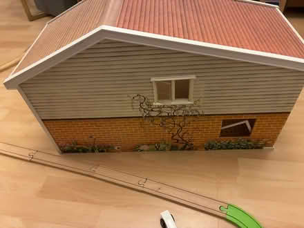 Photo of free Vintage doll house / farm house (Southfields SW18) #3