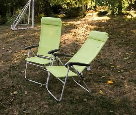 Photo of free 2 X folding Sun Chairs (Rhewl LL13) #2