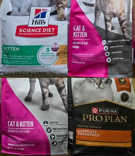 Photo of free Cat &/or Kitten Food - Dry (West 7th) #4