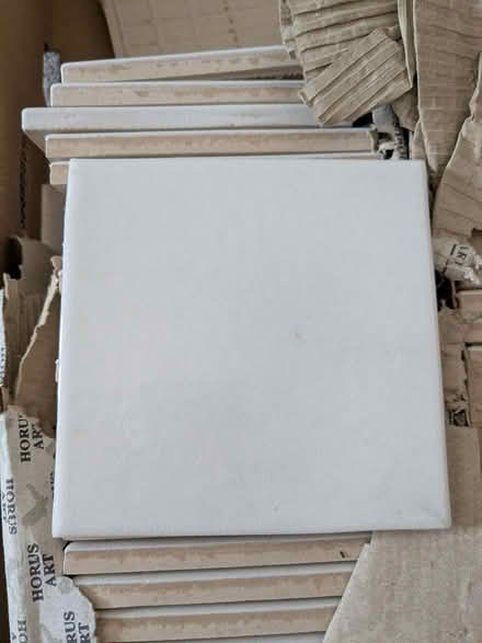 Photo of free White Tiles (Cupernham Lane, Romsey SO51) #2