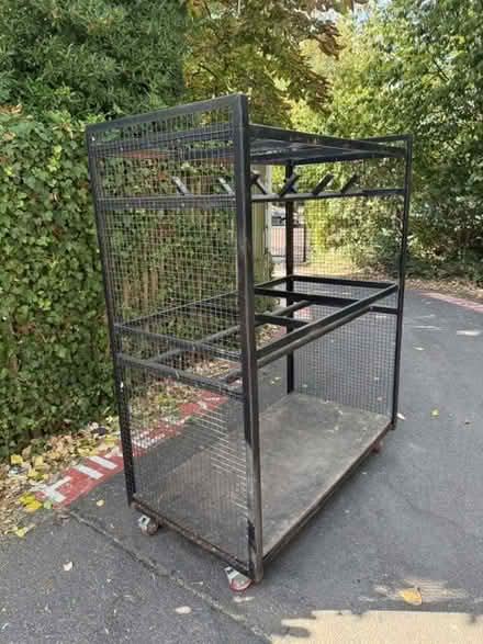 Photo of free LX Meat Rack (Regent's Park NW1) #2