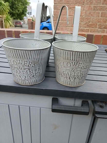 Photo of free Hanging flowerpots (Willington DL15) #1