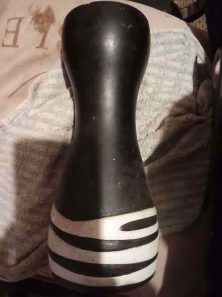 Photo of free Chipped vase, pets play pen, wall art and other bits (Rochdale OL11) #1