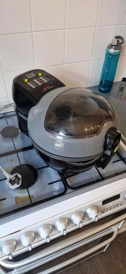 Photo of free Original tefal air fryer (Hillsborough S6) #2