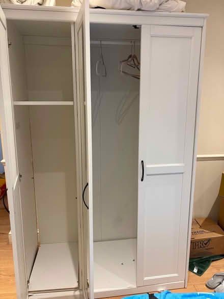 Photo of free Wardrobe - 3 doors - with mirror (EN5 5JG) #1