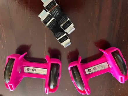 Photo of free ‘Heelie’ wheels to turn shoes into skates (Shirehampton BS11) #1